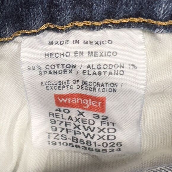 Wrangler Jeans Men 40x32 Blue Denim Pants Straight Leg Cotton Regular Fit Mexico - Picture 10 of 16